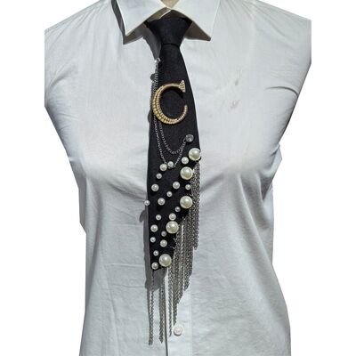 Wholesale Letter C Pearl Brooch Necktie Handmade Faux Pearl Alphabet Pin with Iron Chain Tassel Decorative Polyester Tie for Women (Black)
