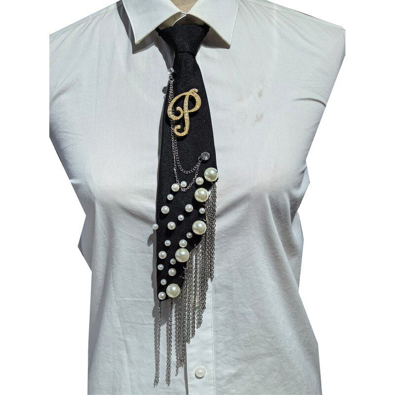 Wholesale Letter P Pearl Brooch Necktie Handmade Faux Pearl Alphabet Pin with Iron Chain Tassel Decorative Polyester Tie for Women (Black)
